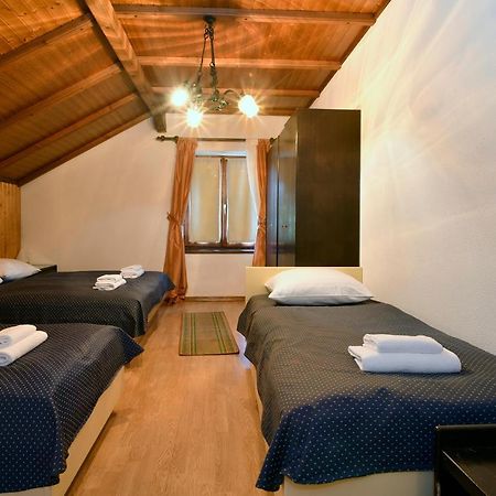 Gostilna Lokve Bed & Breakfast Exterior photo