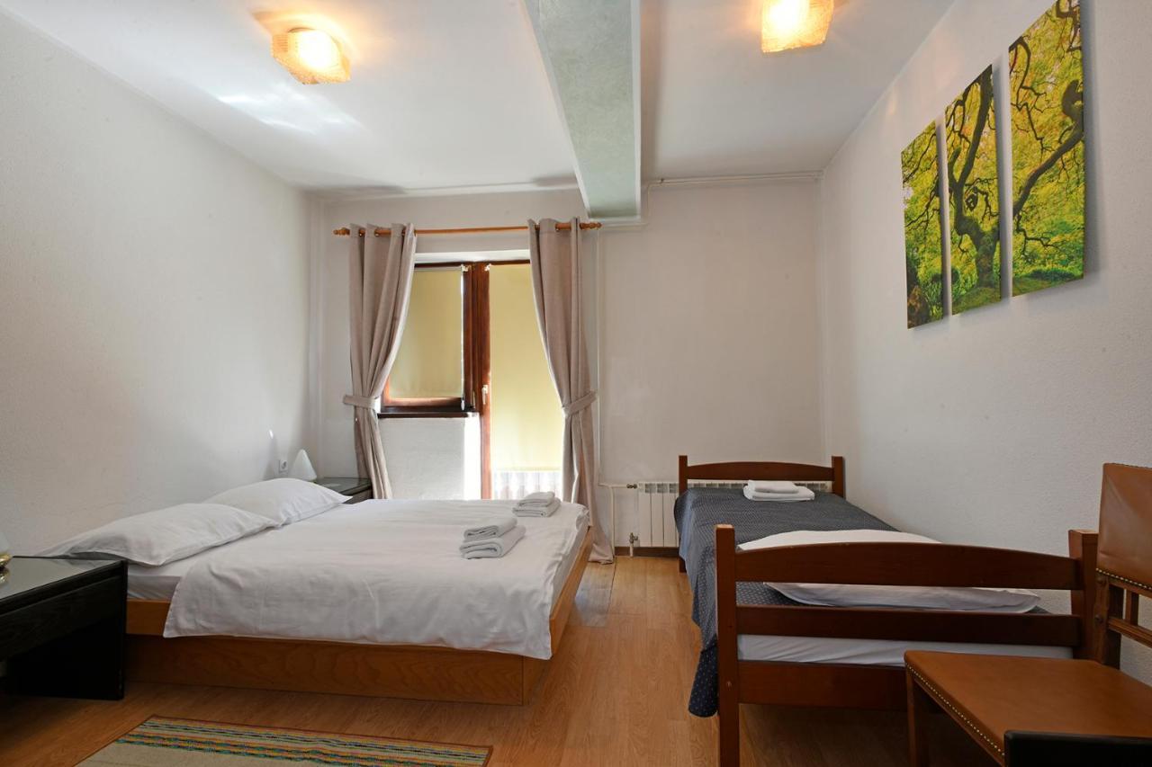 Gostilna Lokve Bed & Breakfast Exterior photo