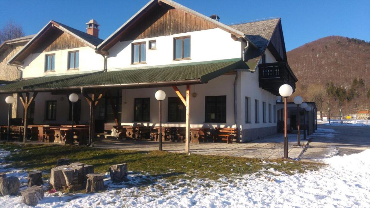 Gostilna Lokve Bed & Breakfast Exterior photo