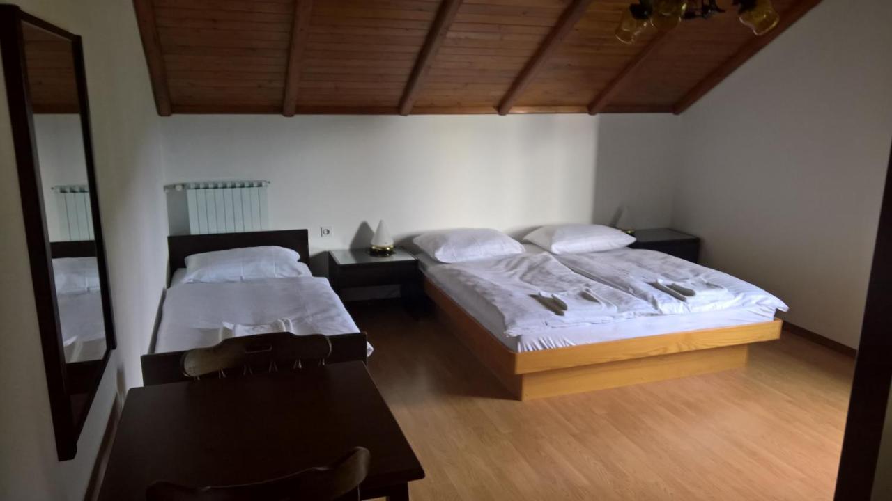 Gostilna Lokve Bed & Breakfast Exterior photo
